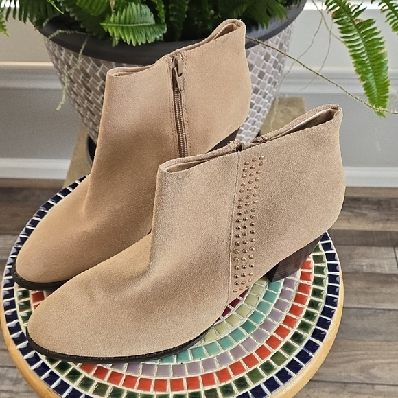Vionic Beige Suede Studded Ankle Booties - Picture 1 of 14